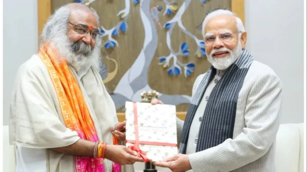 PM Modi and Acharya Pramod Krishnam at Kalki Dham Temple