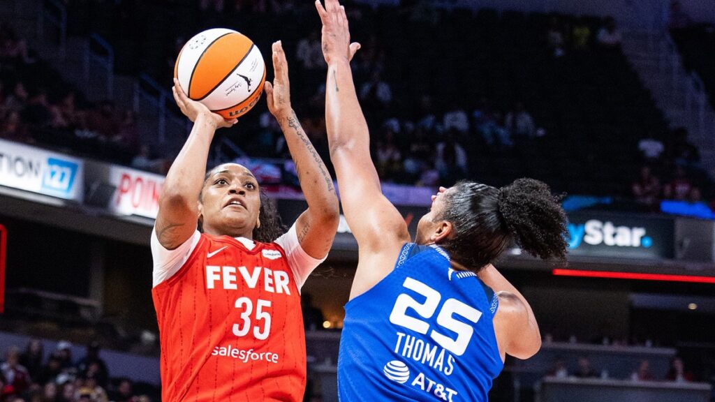 Seattle Storm Makes a Splash with Victoria Vivians Signing