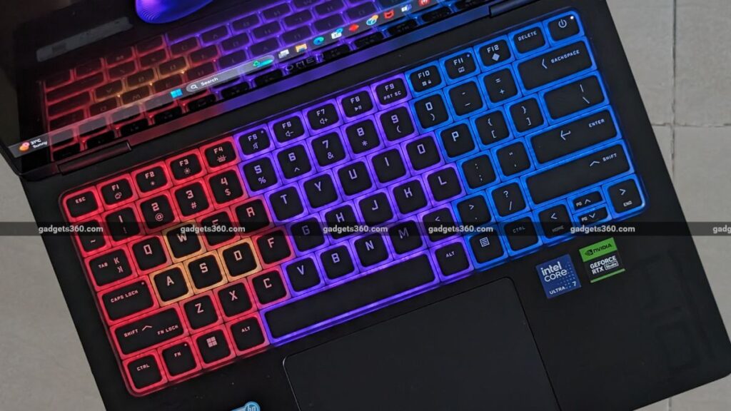 How Does HP Omen Transcend 14 Perform in Gaming and Work Tasks?