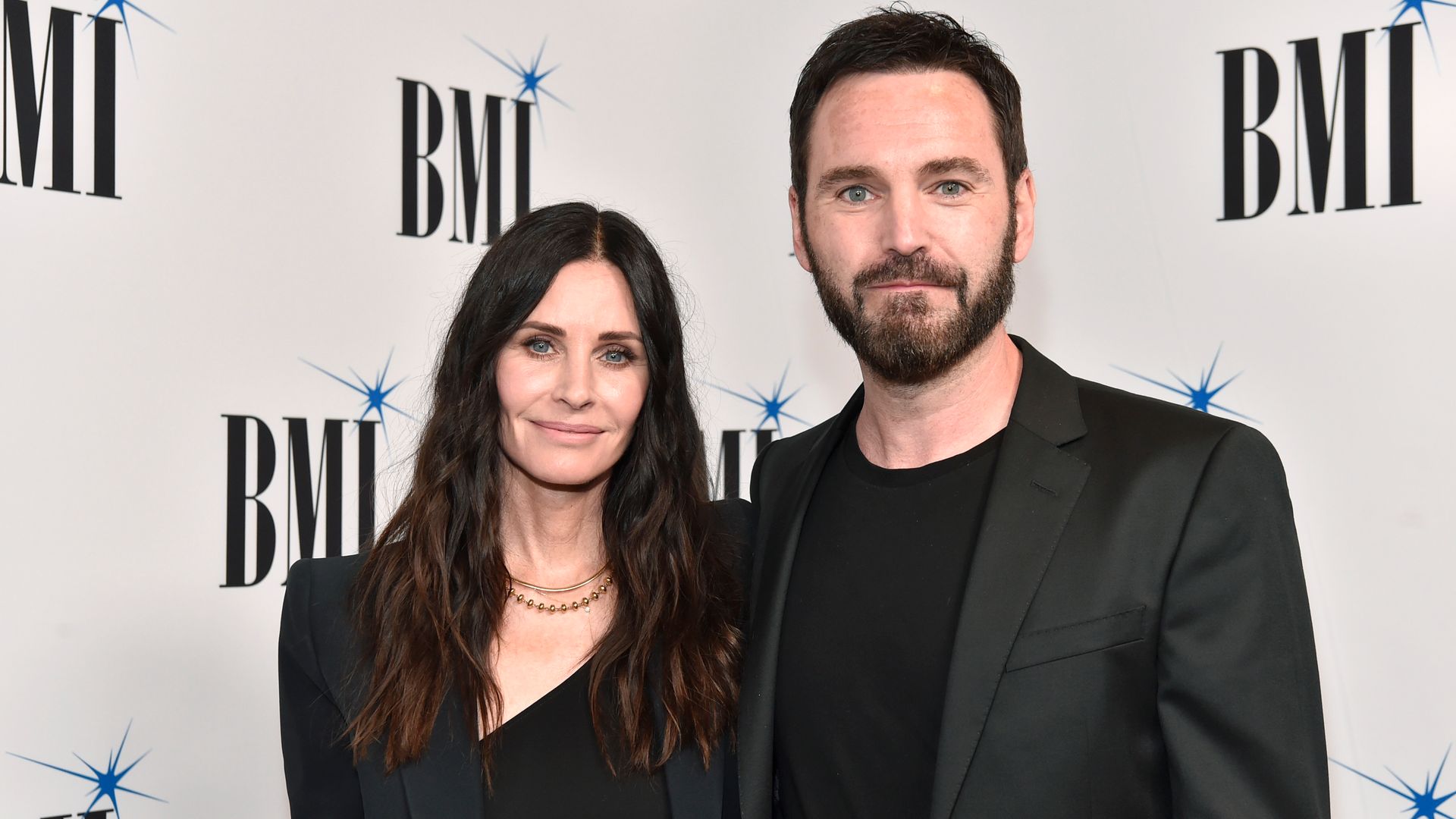 How did Courteney Cox's relationship with Johnny McDaid evolve after their therapy breakup?