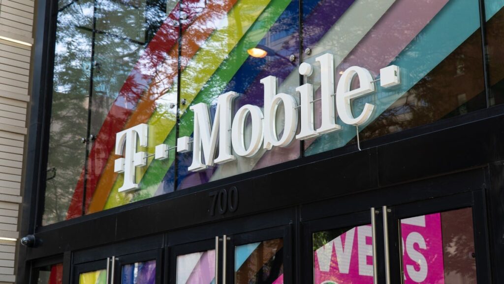 How to Qualify for the Best Smartphone Deals at T-Mobile Without a High Credit Score?