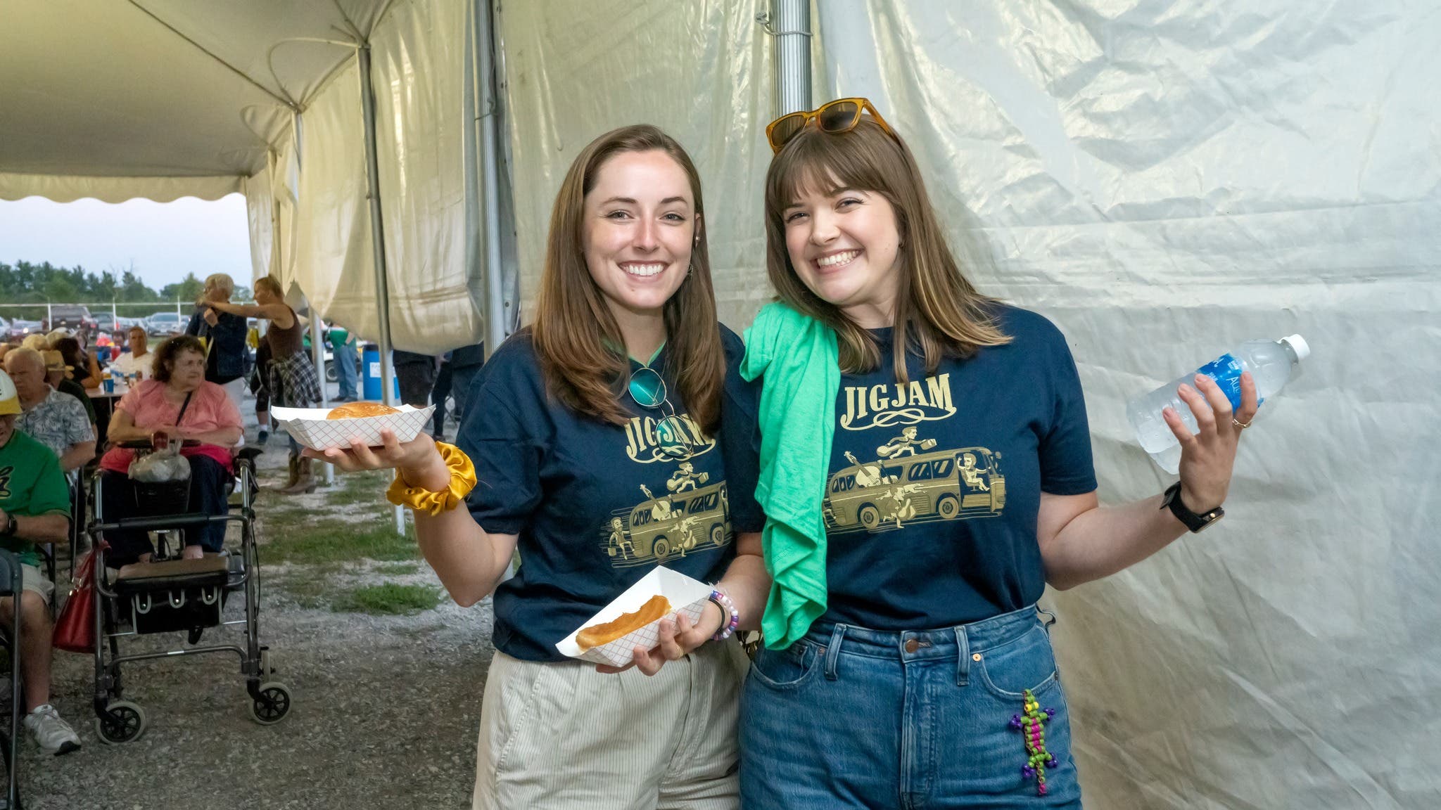 What are the musical performances at Chicago Gaelic Park's Irish Fest