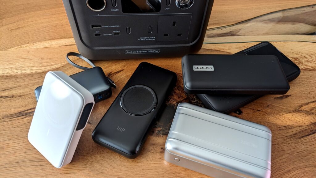 What is the Best Compact Power Bank with Fast Charging Under Rs 1000?