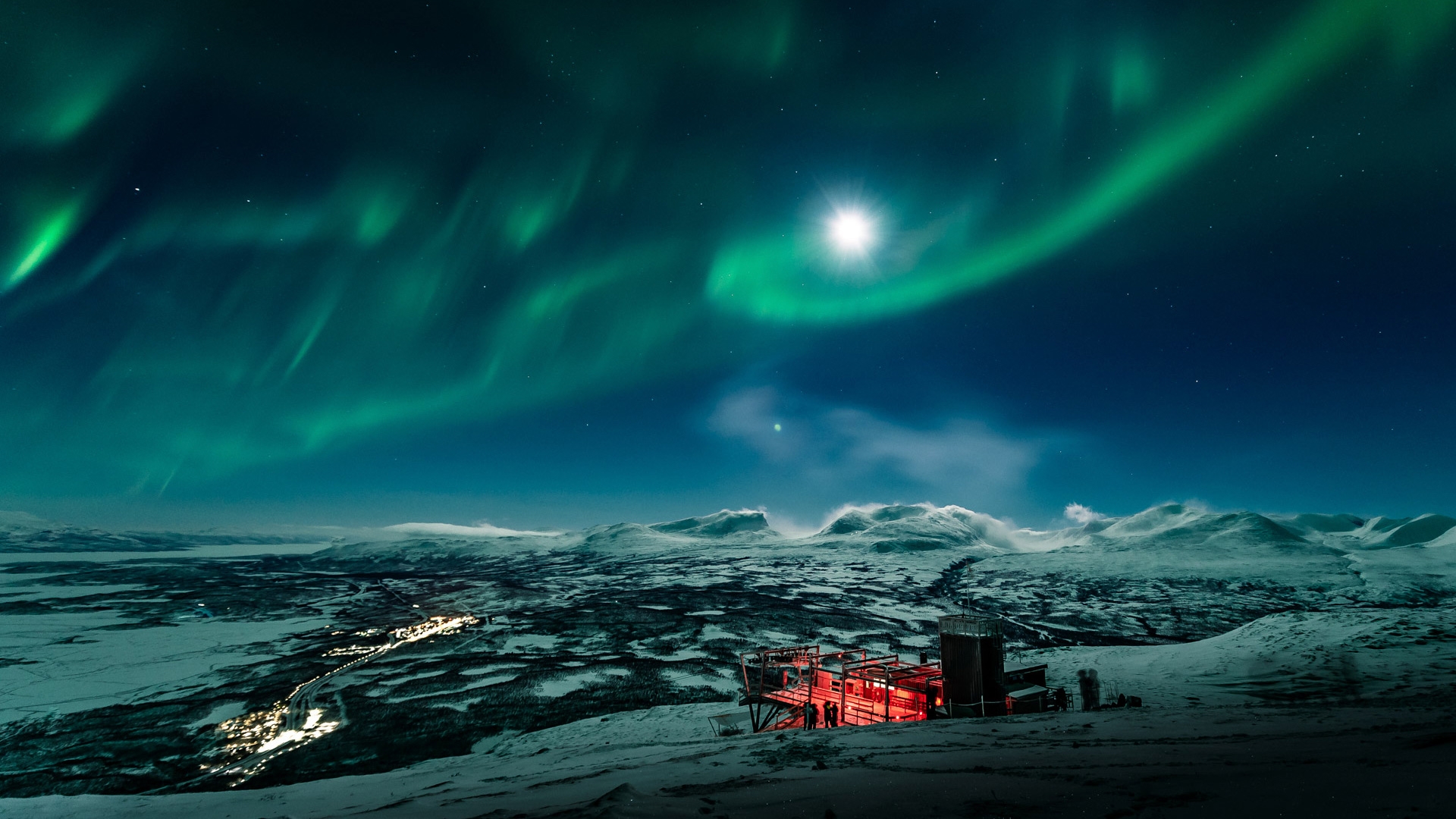 How to Take Perfect Photos of Northern Lights with Smartphone