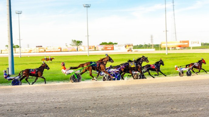 What Are the Leading Stats and Trainers at Eldorado Scioto Downs After the Opening Weekend?
