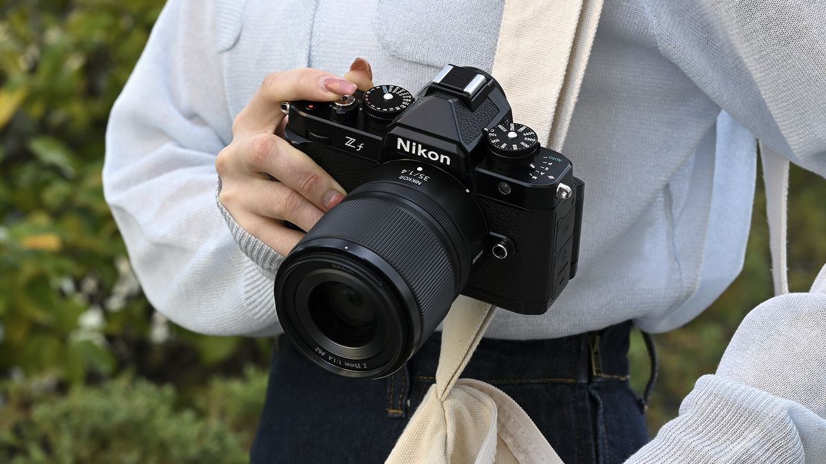 Nikon NIKKOR Z 35mm f/1.4: The Ultimate Lens for Capturing Stunning ...