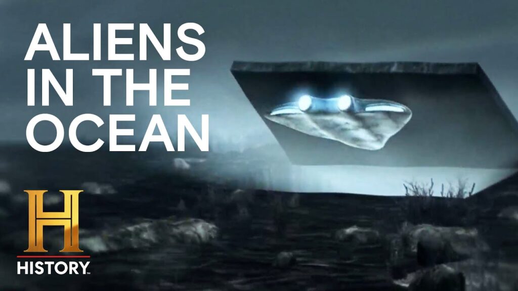 What advanced capabilities do UFOs have when transitioning from air to sea according to Tim Gallaudet?