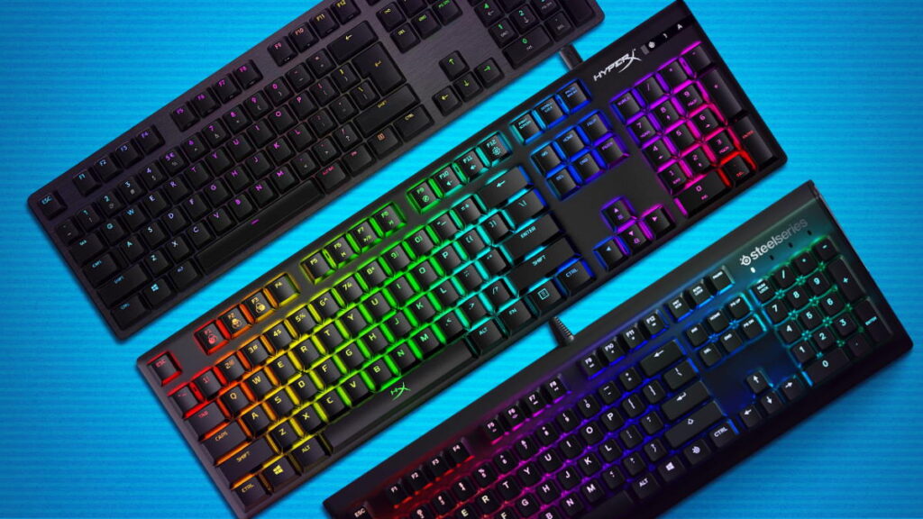 How do Razer's Snap Tap and Wooting's SOCD Feature Work Differently in Gaming Keyboards?