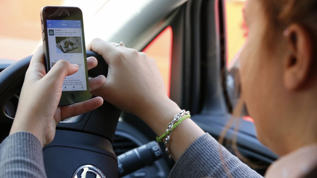 Innovative Smartphone Apps for Safer Roads